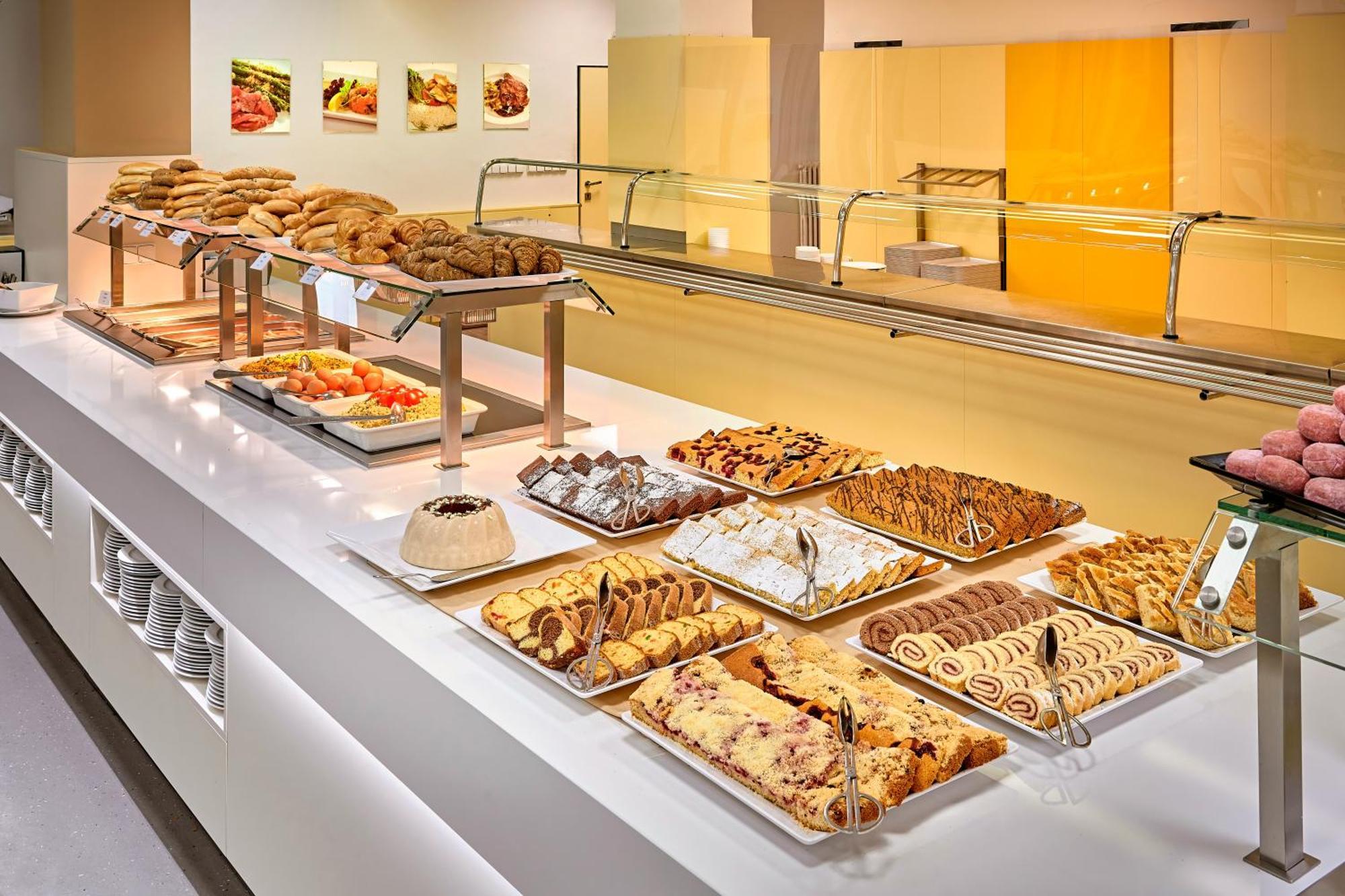 Congress & Wellness Hotel Olsanka Praga Esterno foto