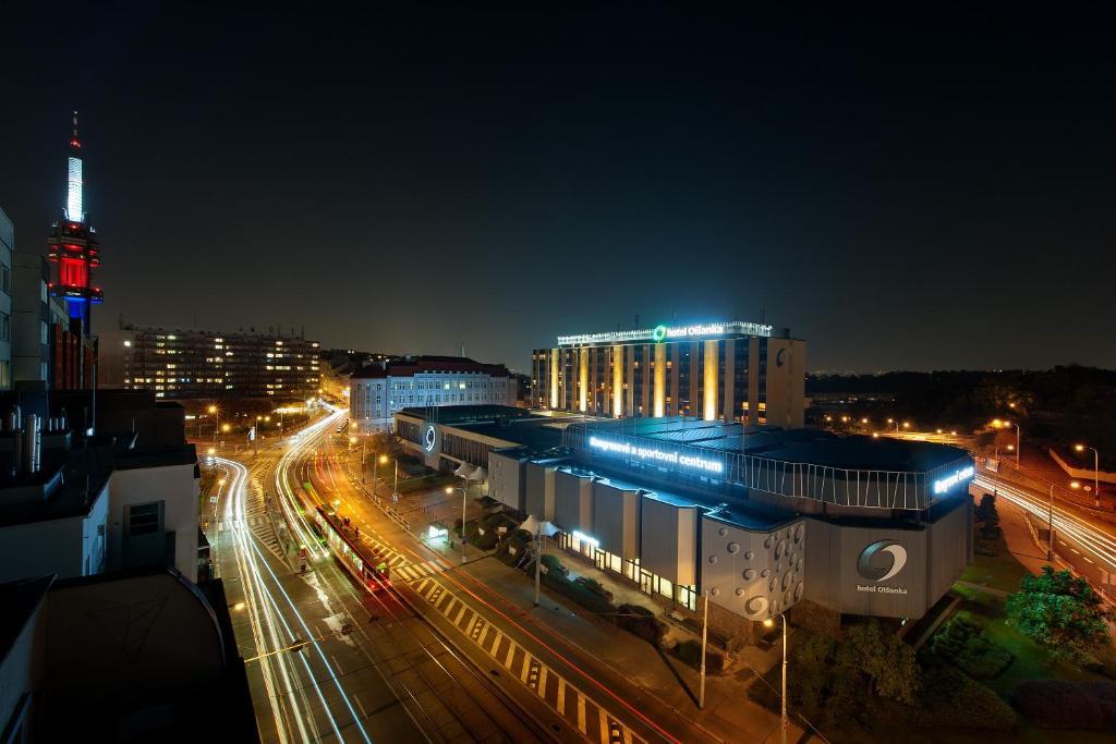 Congress & Wellness Hotel Olsanka Praga Esterno foto